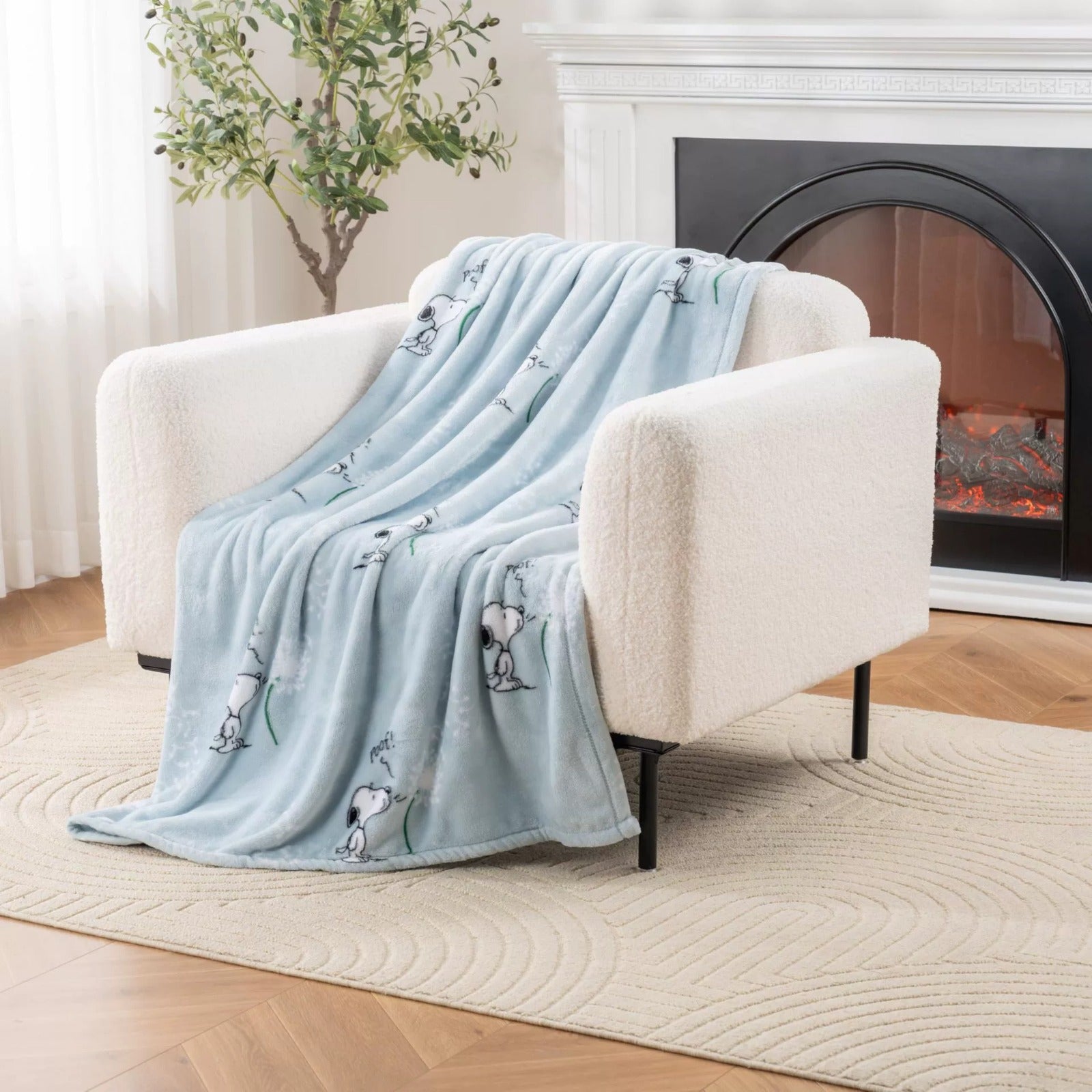 Peanuts Throw - Blue Dandelion